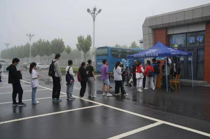 济南丨今年暑期2.6万人顺利拿到驾照